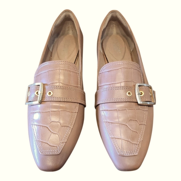 Rockport Total Motion Laylani Beige Croc Embossed Leather Buckle Loafer 9 - Picture 3 of 10